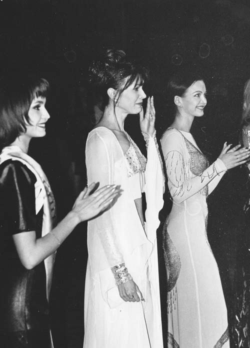 Шейпинг-модели на конкурсе 